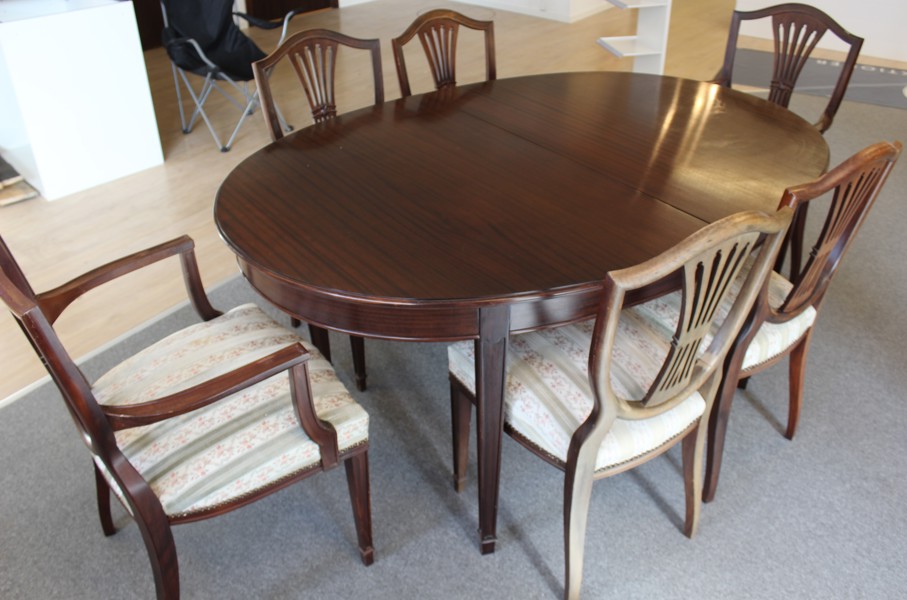 Matsals möbler 6 stolar, bord och 1 iläggsskiva_927e_8dc297940c2b34b_lg.jpeg